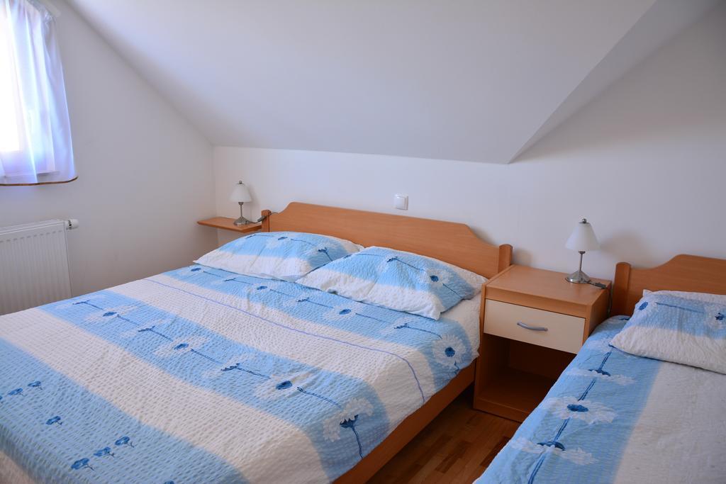 Apartments Gatej Cerkno Eksteriør billede